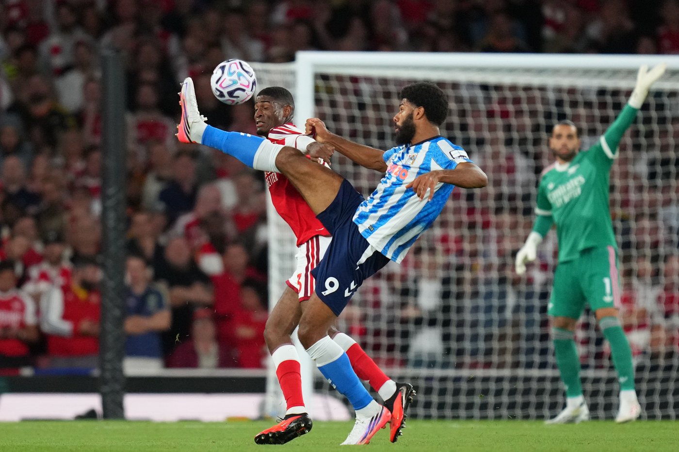 Arsenal, Marseille and Real Betis begin league campaigns with wins and clean sheets | iNFOnews.ca