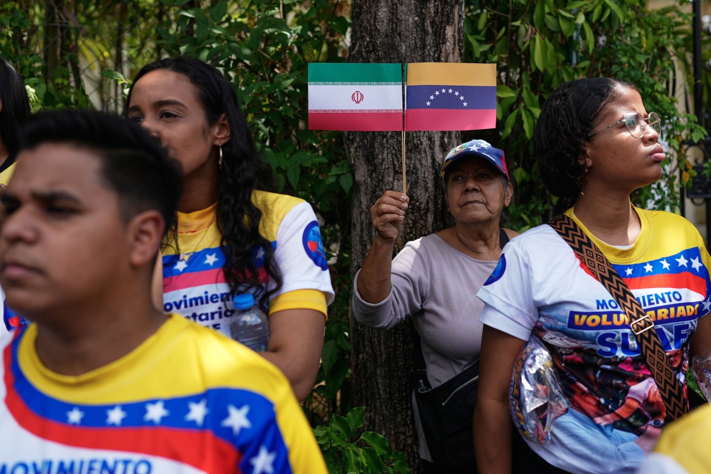 Cuba's blackout, Shakira in Mexico and other top photos from Latin America and the Caribbean | iNFOnews.ca