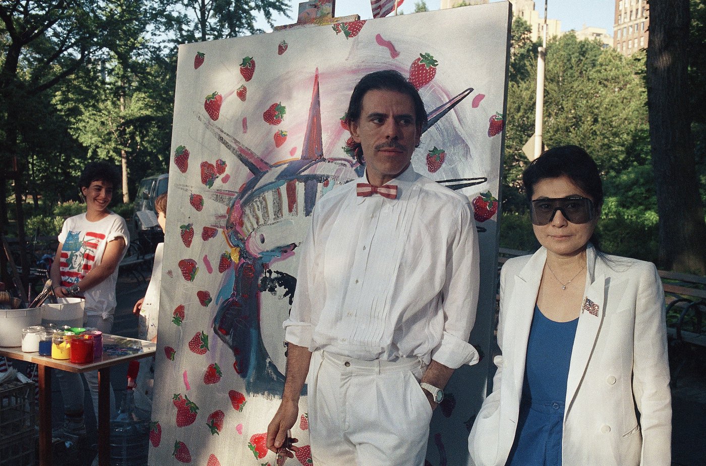 The psychedelic pop artist Peter Max has died at 88, his son says | iNFOnews.ca
