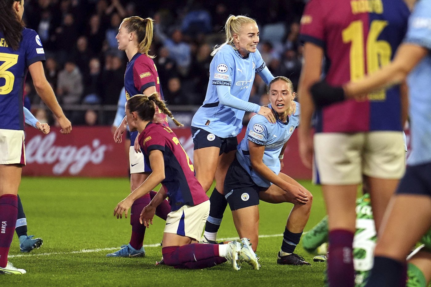 Man City stuns title holder Barcelona in Women's Champions League. Bayern's Harder downs Arsenal | iNFOnews.ca Man City stuns title holder Barcelona in Women's Champions League. Bayern's Harder downs Arsenal | iNFOnews.ca