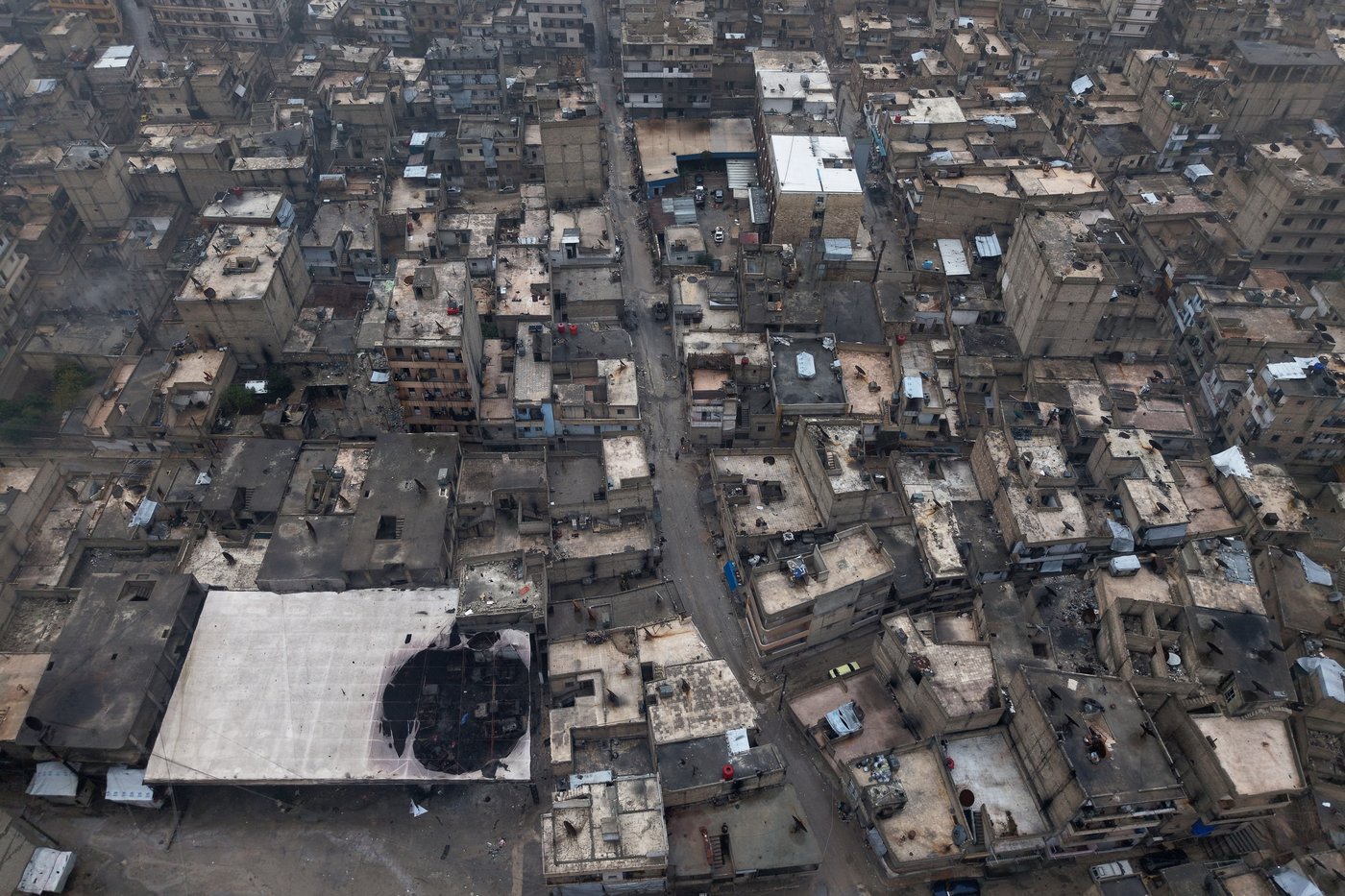 Photos of Syrians fleeing violence in Aleppo as shelling leaves heavy damage | iNFOnews.ca