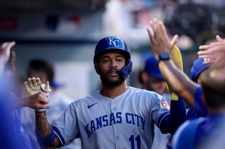 Witt, Frazier and Perez power Royals to an 8-4 win over the Angels | iNFOnews.ca