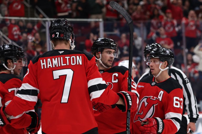 Nico Hischier has 2 goals and an assist to help the Devils roll to a 4-1 win over the Canucks | iNFOnews.ca