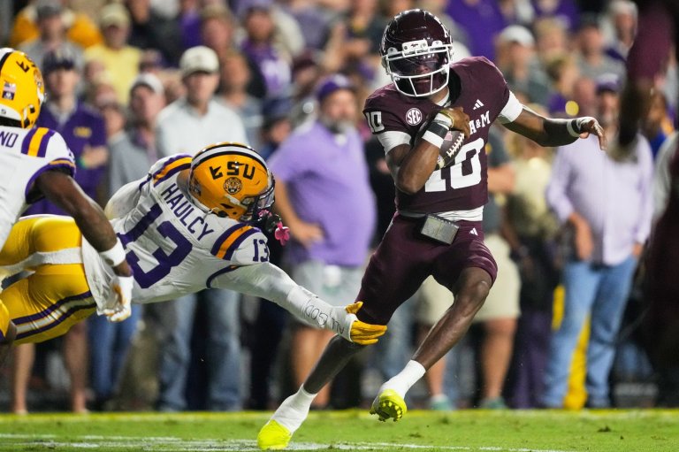 Reed produces 4 TDs and No. 3 Texas A&M races away from No. 20 LSU, 49-25 | iNFOnews.ca