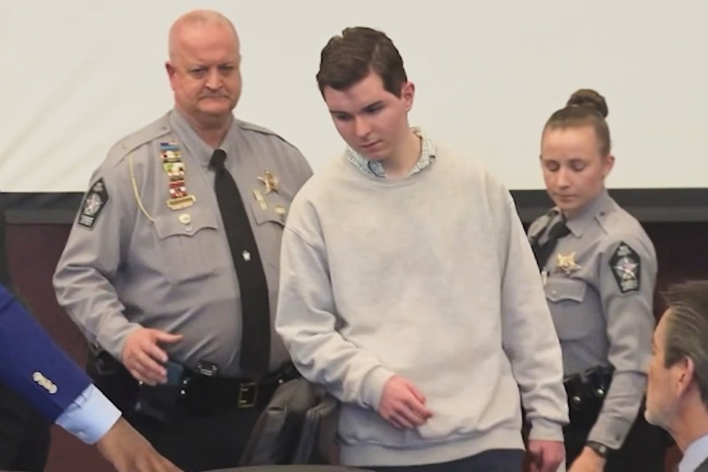 18-year-old to plead guilty to North Carolina shooting that left 5 dead, lawyers say | iNFOnews.ca 18-year-old to plead guilty to North Carolina shooting that left 5 dead, lawyers say | iNFOnews.ca