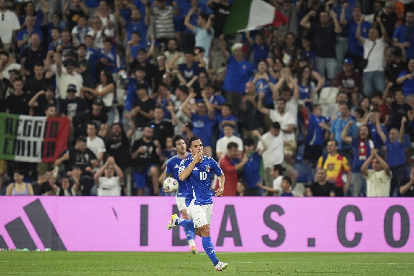 Italy gives winning sendoff for Spalletti in World Cup qualifying. De Bruyne saves Belgium | iNFOnews.ca