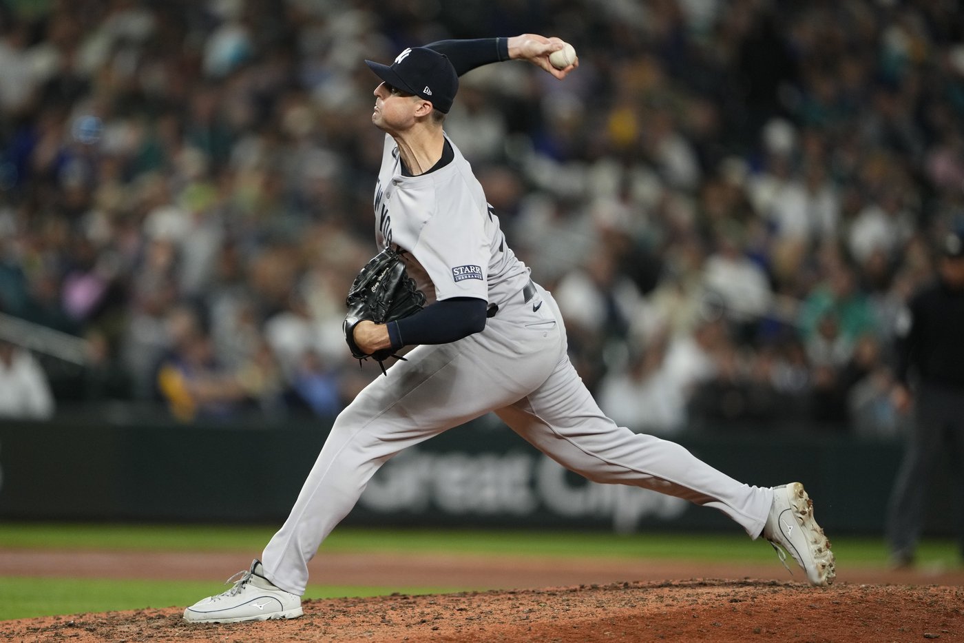 Rizzo drives in 2 runs as Yankees earn playoff berth with 2-1 win over Mariners in 10 innings | iNFOnews.ca