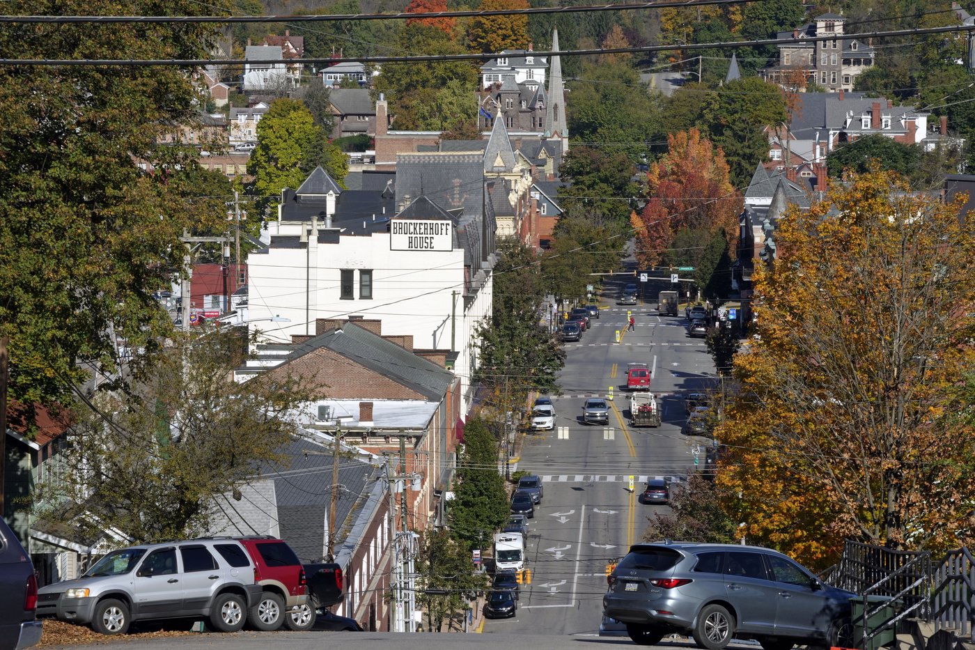 Higher education, fresh optimism, more Democratic: Takeaways from a key county in Pennsylvania | iNFOnews.ca