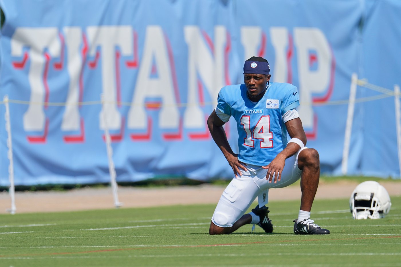Titans coach calls hit by Bears safety Xavier Woods on Wan'Dale Robinson in joint practice 'cheap' | iNFOnews.ca