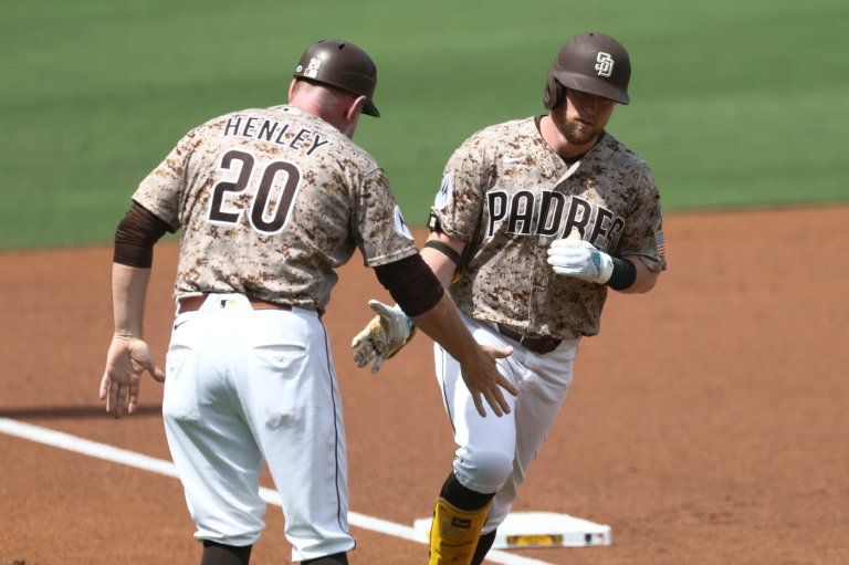 Cronenworth homers twice, Padres beat Marlins 7-3 to lower wild-card magic number to 2 | iNFOnews.ca
