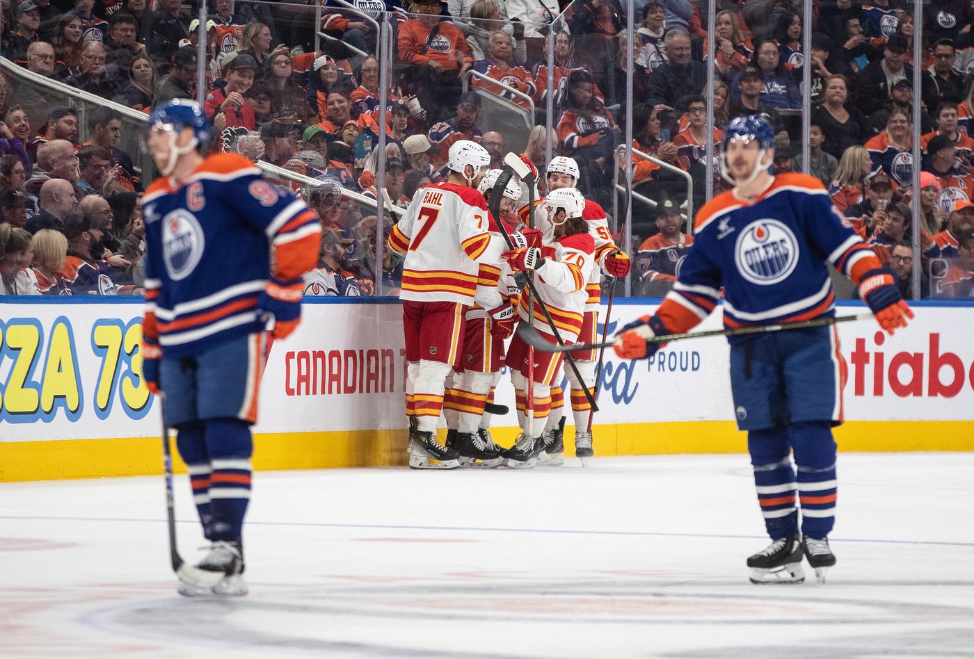 Unbeaten Flames stay hot with 4-1 win over winless Oilers | iNFOnews.ca