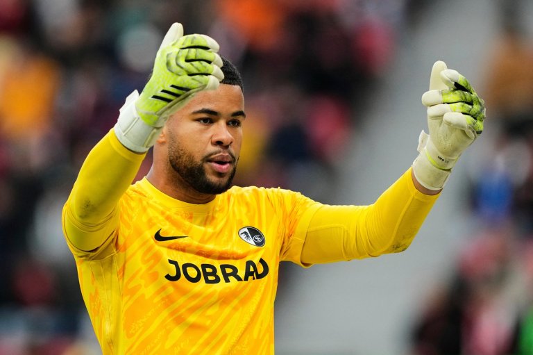 Frankfurt signs goalkeeper Noah Atubolu from Freiburg as the Bundesliga season starts | iNFOnews.ca