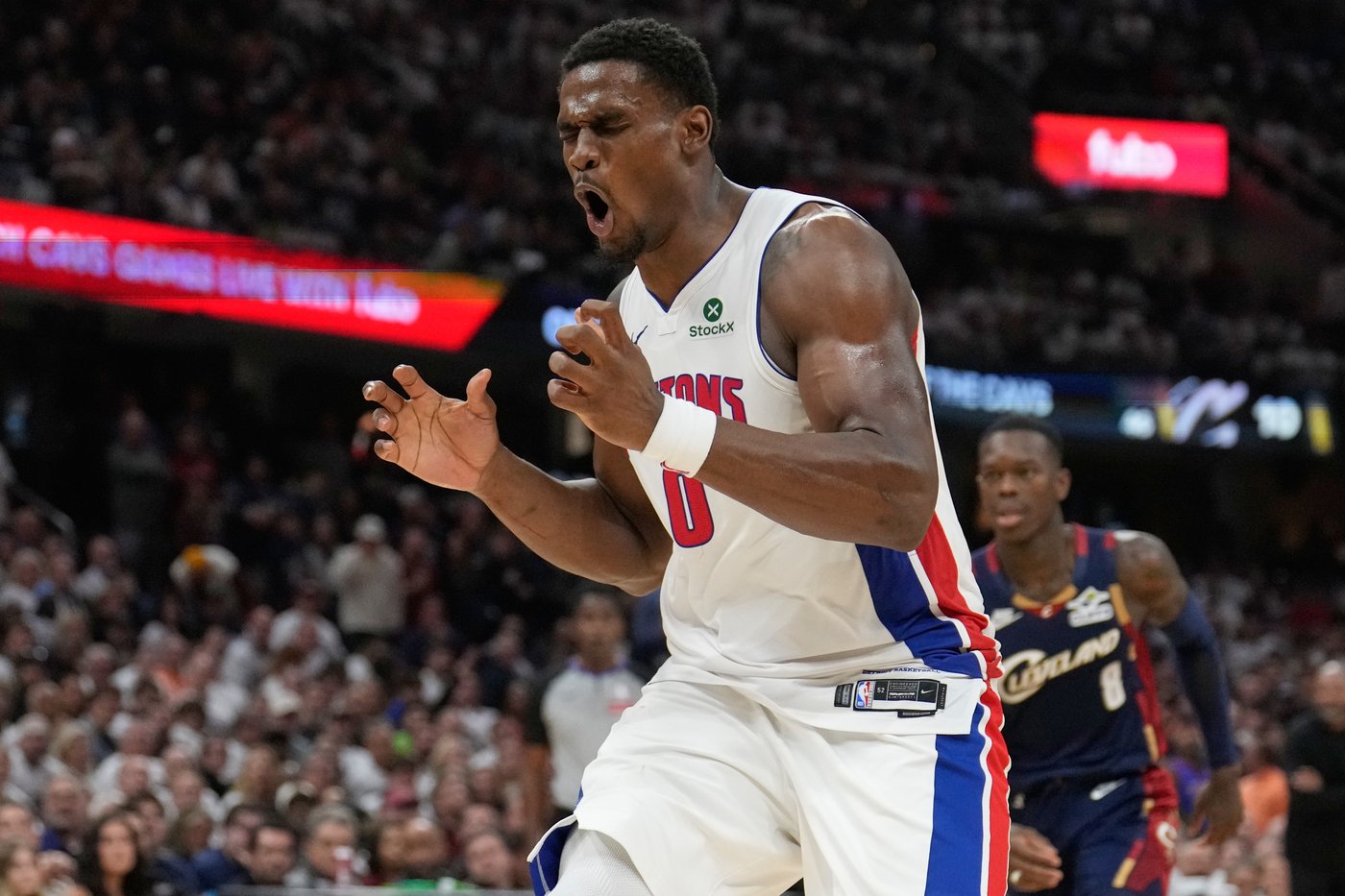 Mitchell ties NBA playoff mark with 39 points in 2nd half as Cavs even series vs. Pistons 112-103 | iNFOnews.ca Mitchell ties NBA playoff mark with 39 points in 2nd half as Cavs even series vs. Pistons 112-103 | iNFOnews.ca