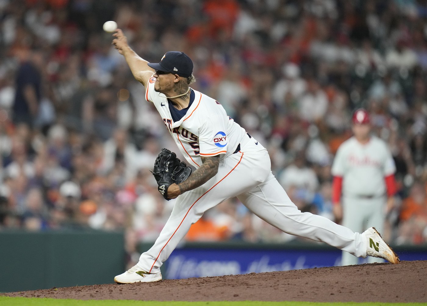 Cam Smith hits an RBI single in the 8th to give Astros 2-1 win over Phillies | iNFOnews.ca Cam Smith hits an RBI single in the 8th to give Astros 2-1 win over Phillies | iNFOnews.ca