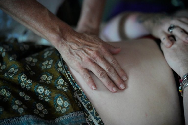 For pregnant people, extreme heat comes with extra risks | iNFOnews.ca