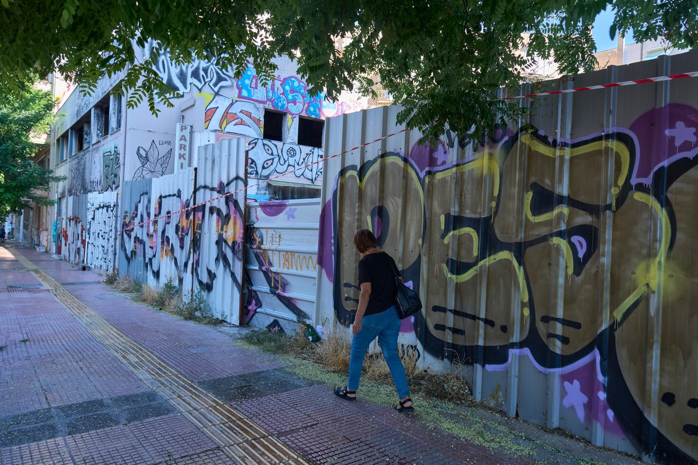 Suspect jailed pending trial in killing of Scottish aid worker in Athens | iNFOnews.ca