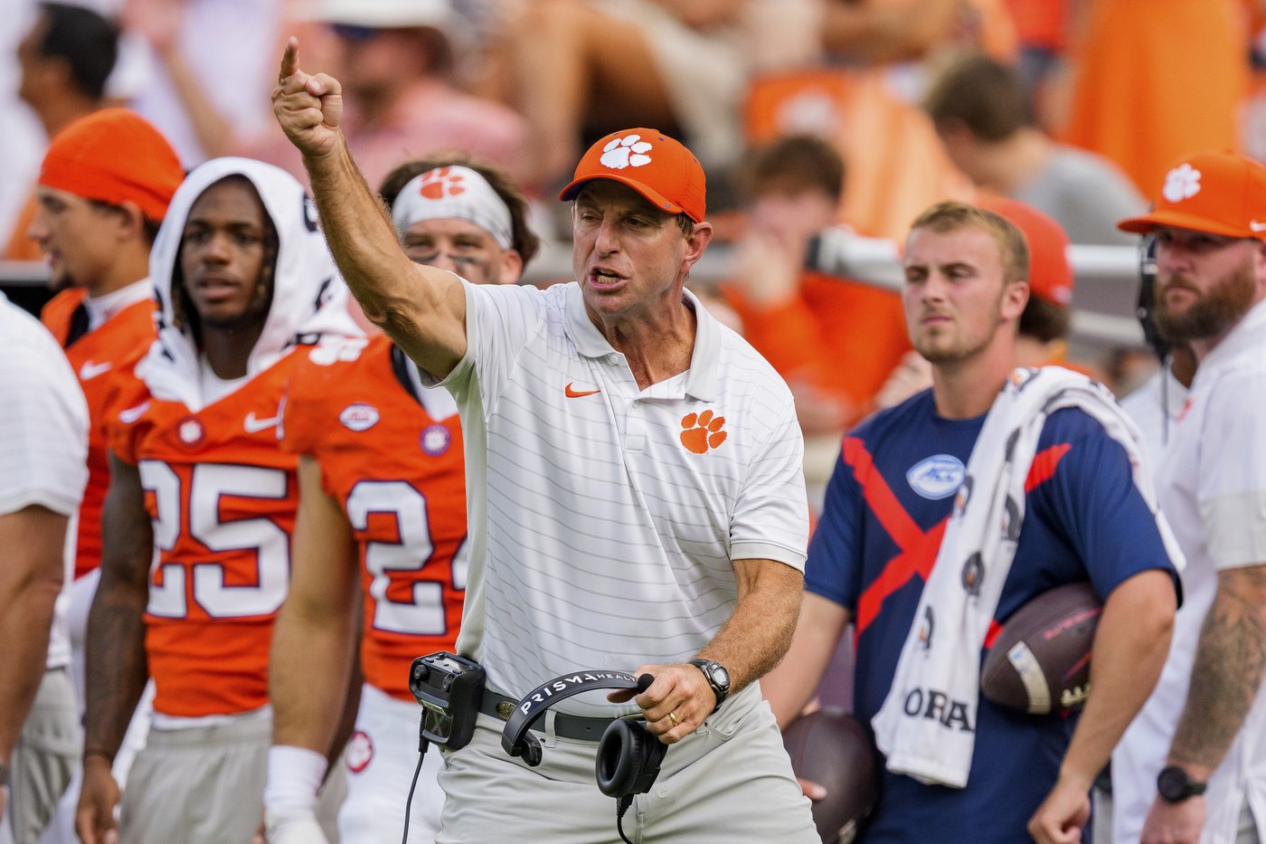 Clemson's Swinney says Tigers must reset goals following 1-3 start to the season | iNFOnews.ca Clemson's Swinney says Tigers must reset goals following 1-3 start to the season | iNFOnews.ca