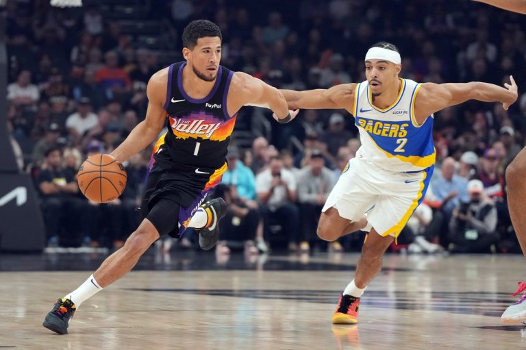 Booker scores 33, Brooks adds 32 and the Suns roll to 5th straight win by beating Pacers 133-98 | iNFOnews.ca