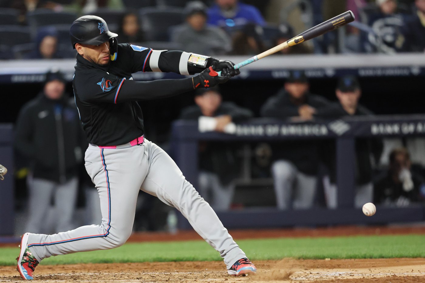 Stanton has first steal since 2020, hits 2-run single in Yankees' 9-7 win over Marlins | iNFOnews.ca Stanton has first steal since 2020, hits 2-run single in Yankees' 9-7 win over Marlins | iNFOnews.ca
