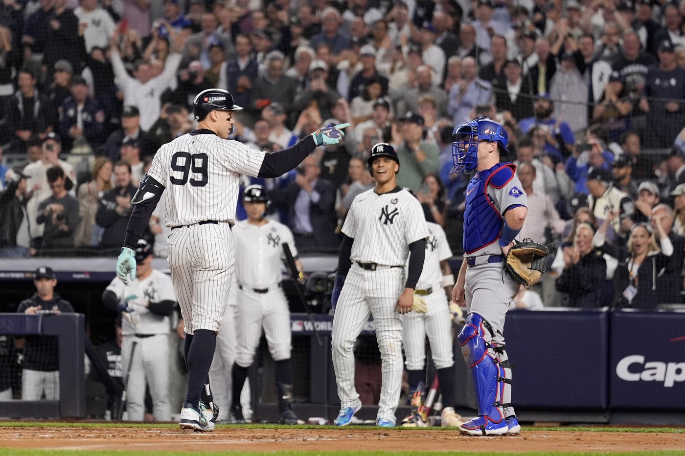 Aaron Judge breaks out of slump with 1st World Series home run for Yankees | iNFOnews.ca