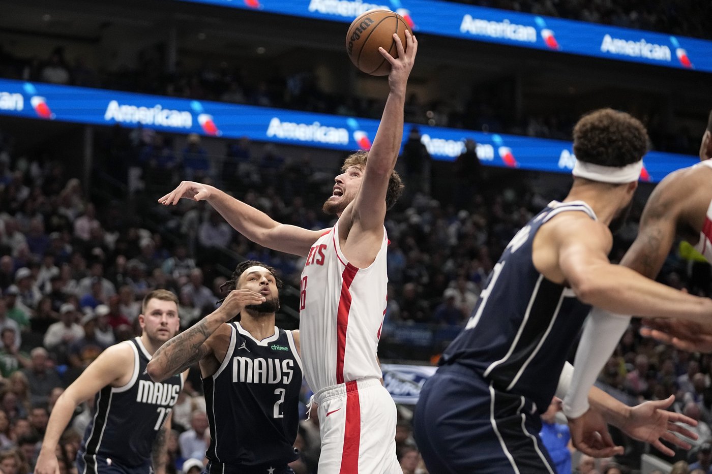 Jalen Green, Alperen Sengun help Rockets hold off late Mavericks rally to win 108-102 | iNFOnews.ca