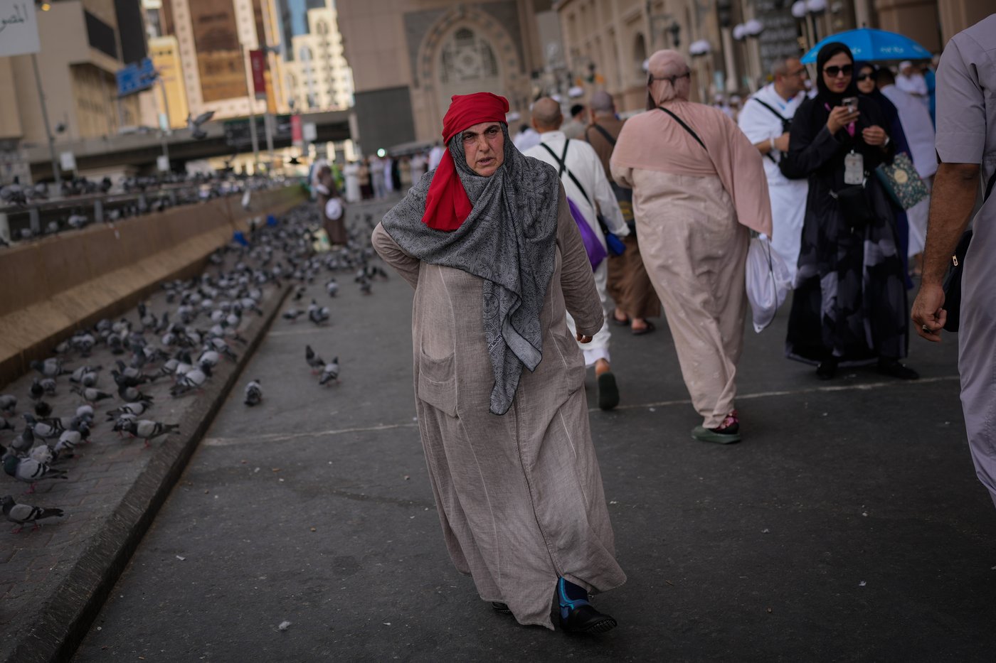 Photos show Muslim pilgrims in Mecca as annual Hajj pilgrimage ends | iNFOnews.ca