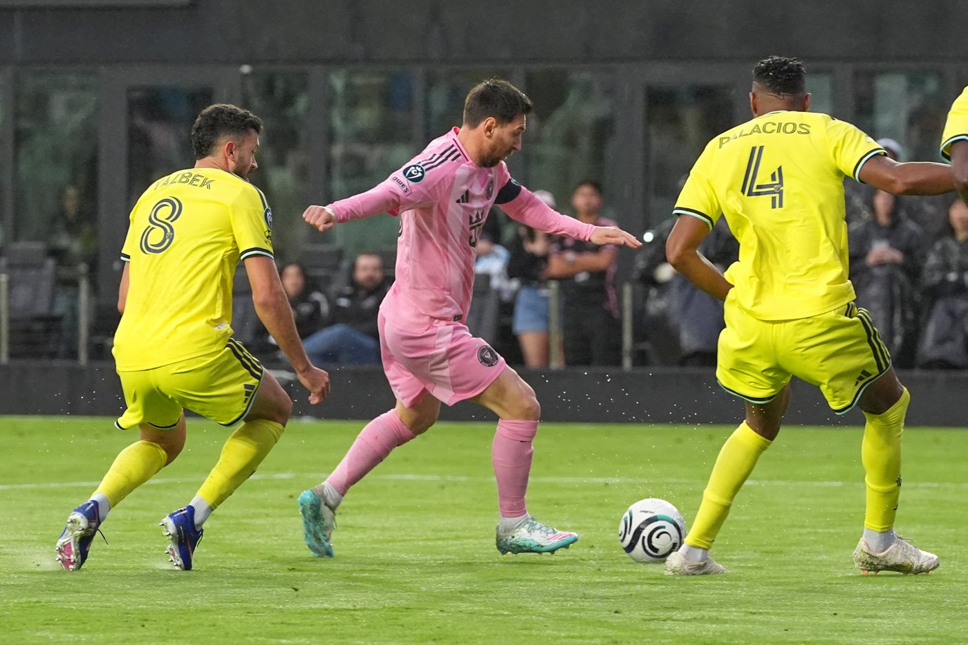 For 10, it's 900: Inter Miami star Lionel Messi scores milestone 900th goal, joining Ronaldo in club | iNFOnews.ca For 10, it's 900: Inter Miami star Lionel Messi scores milestone 900th goal, joining Ronaldo in club | iNFOnews.ca