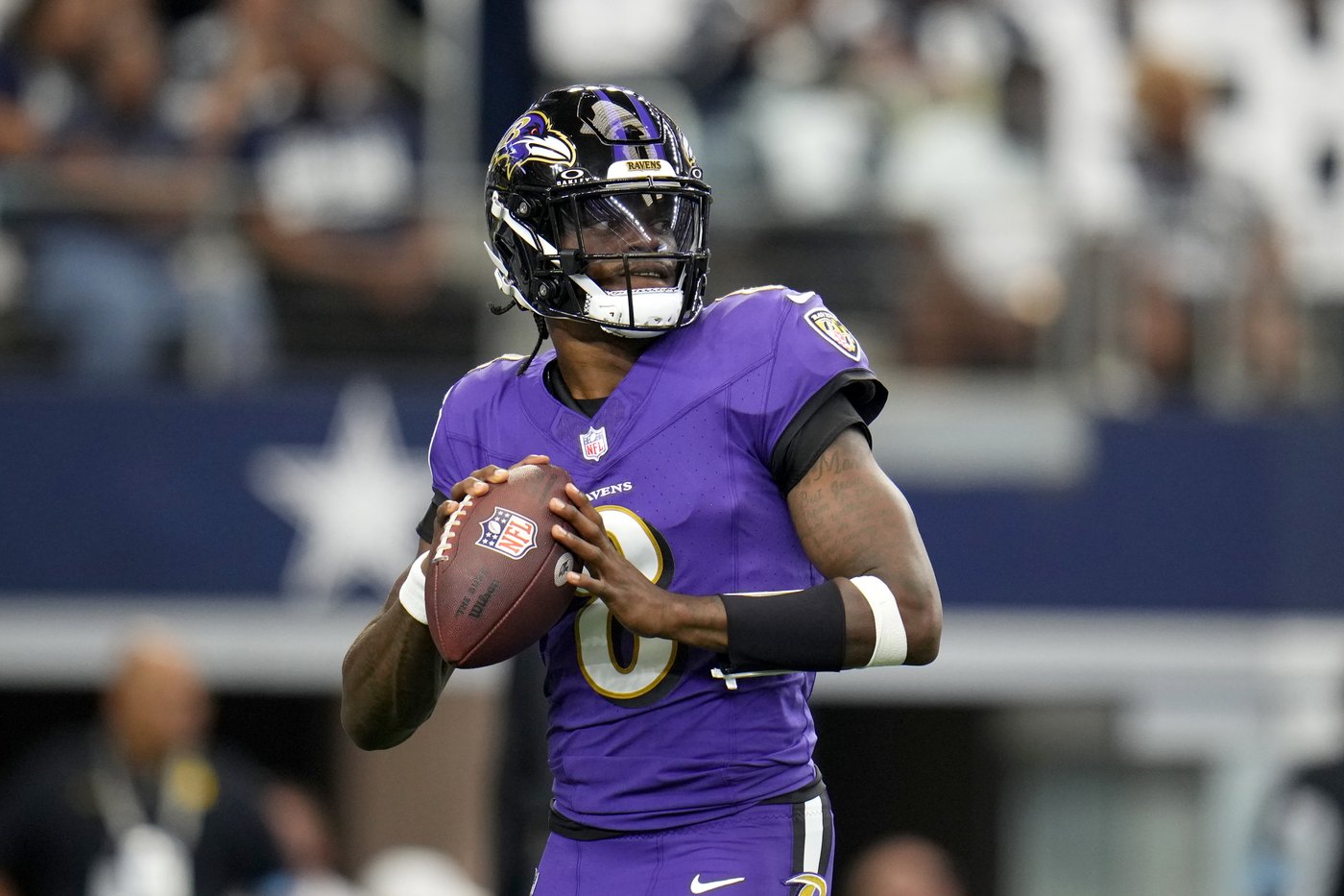 Josh Allen and Lamar Jackson meet for next chapter of their rivalry when the Bills visit the Ravens | iNFOnews.ca