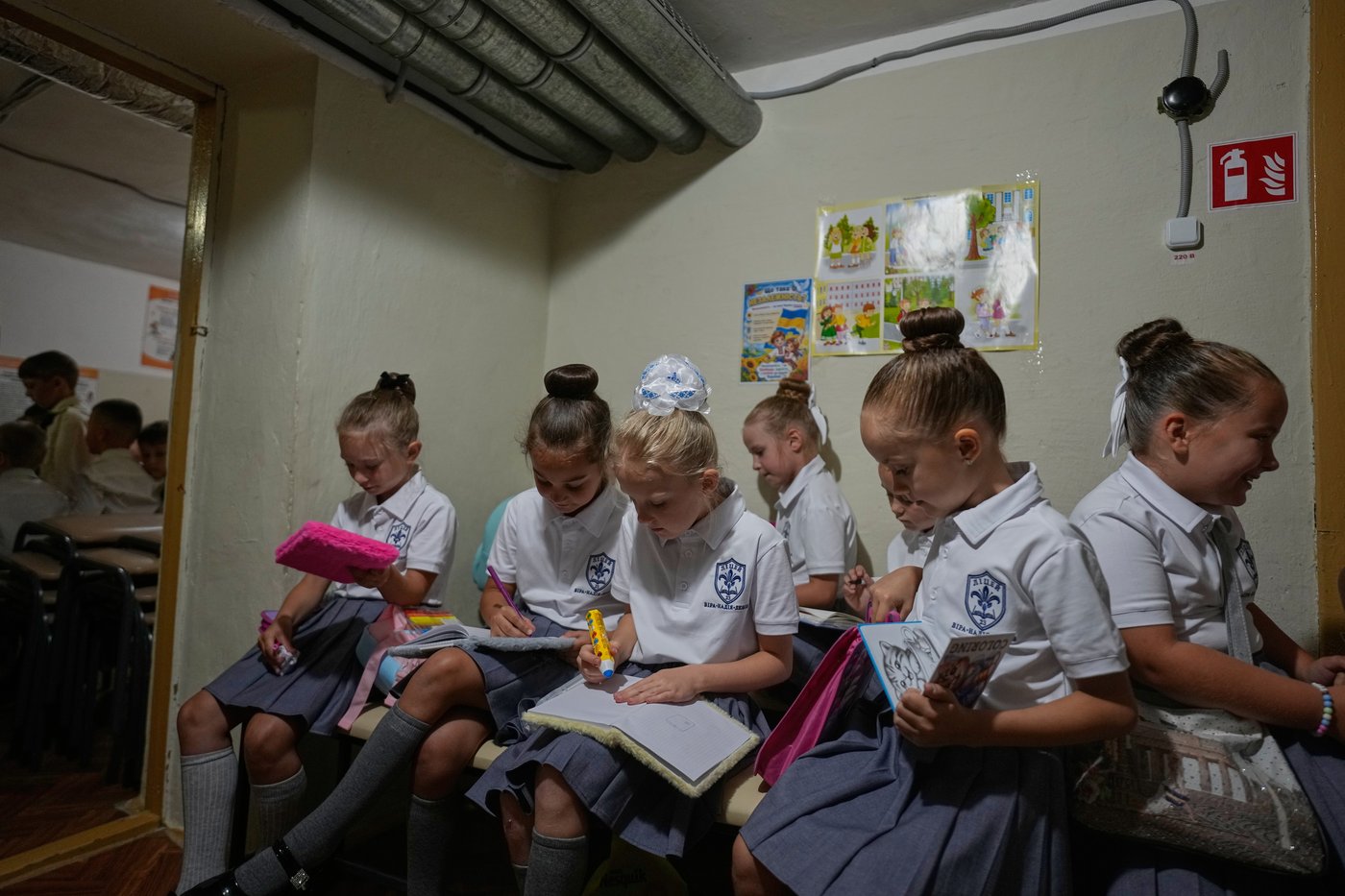Air raid alert shatters first day of school in Kyiv after overnight Russian missile strikes | iNFOnews.ca Air raid alert shatters first day of school in Kyiv after overnight Russian missile strikes | iNFOnews.ca