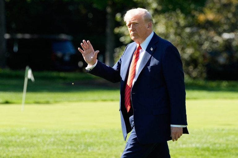 President Donald Trump visits Walter Reed for a 'semiannual physical' | iNFOnews.ca