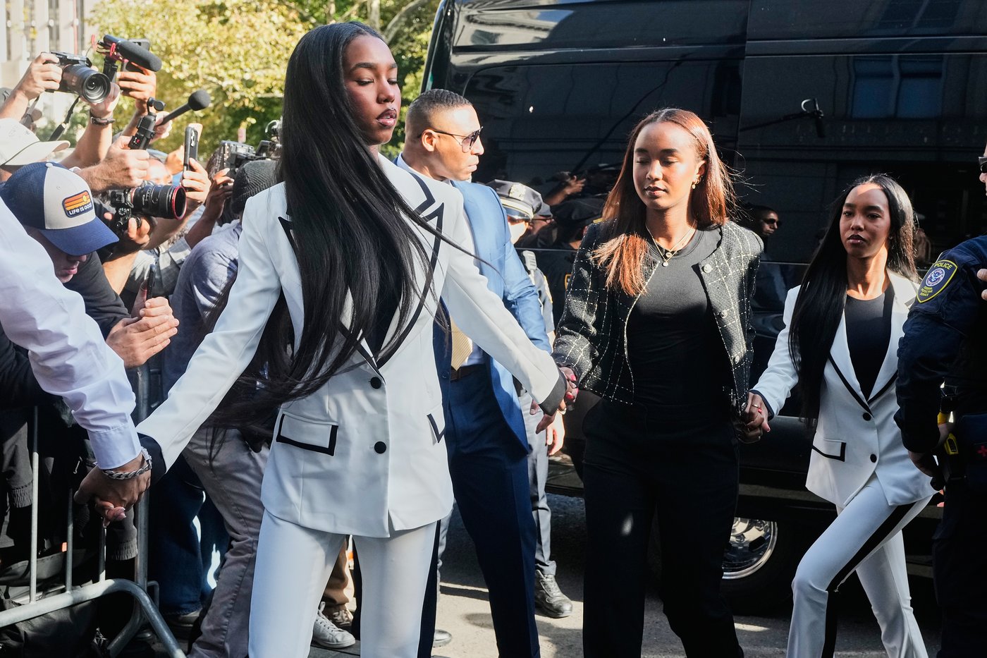 Sean 'Diddy' Combs' lawyers plan to appeal as convicted hip-hop star faces more years behind bars | iNFOnews.ca