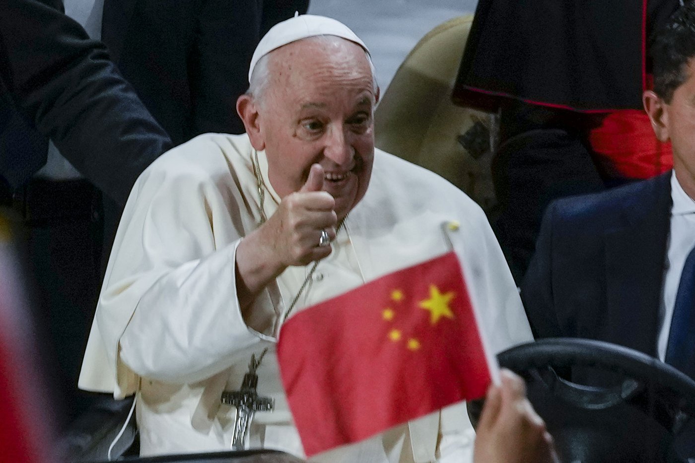 China and the Vatican agree to extend an agreement on appointing bishops | iNFOnews.ca