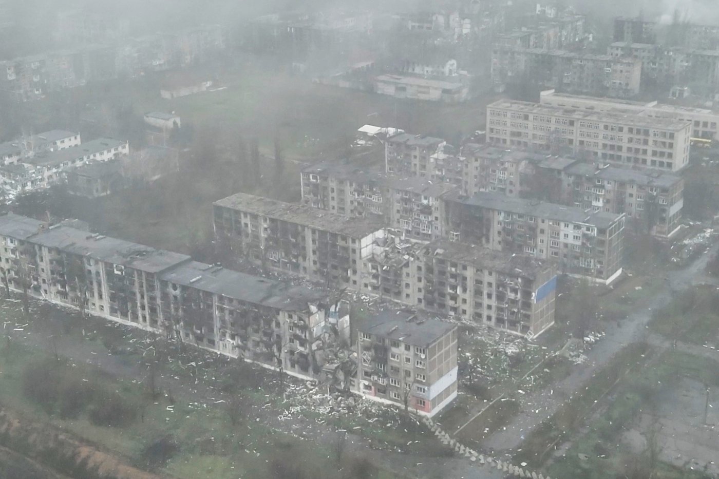 Exclusive drone footage shows devastated Ukrainian town almost encircled by Russian forces | iNFOnews.ca Exclusive drone footage shows devastated Ukrainian town almost encircled by Russian forces | iNFOnews.ca