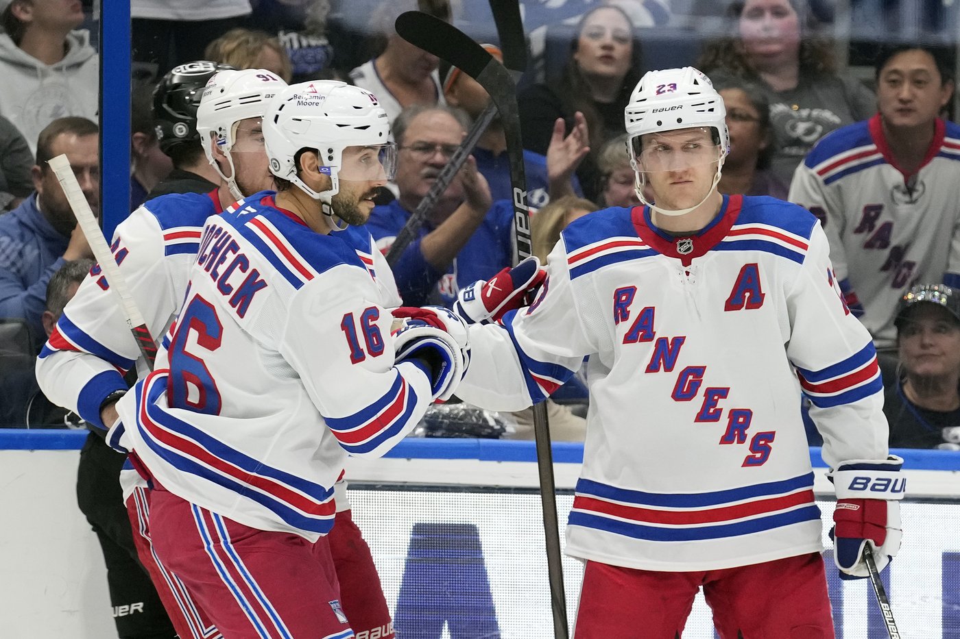 Point and Kucherov lead surging Lightning to 6-2 win over reeling Rangers | iNFOnews.ca