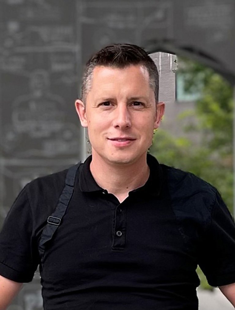 Touting better HIV treatment, Toronto service organization closing after 42 years | iNFOnews.ca