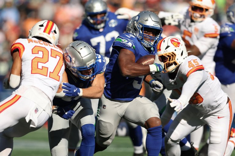 Jaguars host cross-country Seahawks while trying to get to 5-1 for the first time since 1999 | iNFOnews.ca
