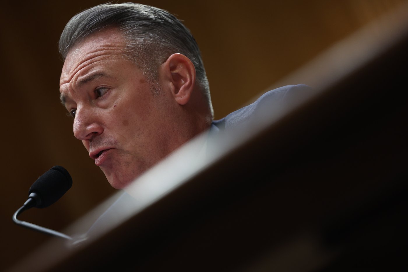 Trump immigration officials shown video of Alex Pretti’s death in tense Senate hearing | iNFOnews.ca