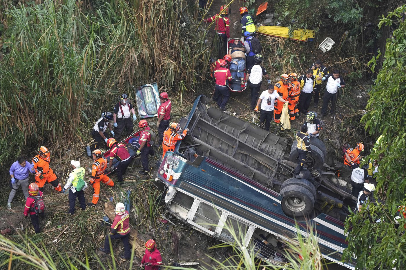 At least 55 are dead after a bus plunged into gorge in Guatemala | iNFOnews.ca
