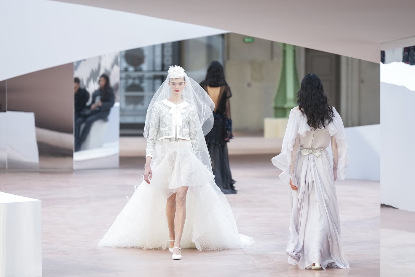 Chanel couture stuns with color, and Kylie Jenner, in final Paris show before Blazy's debut | iNFOnews.ca