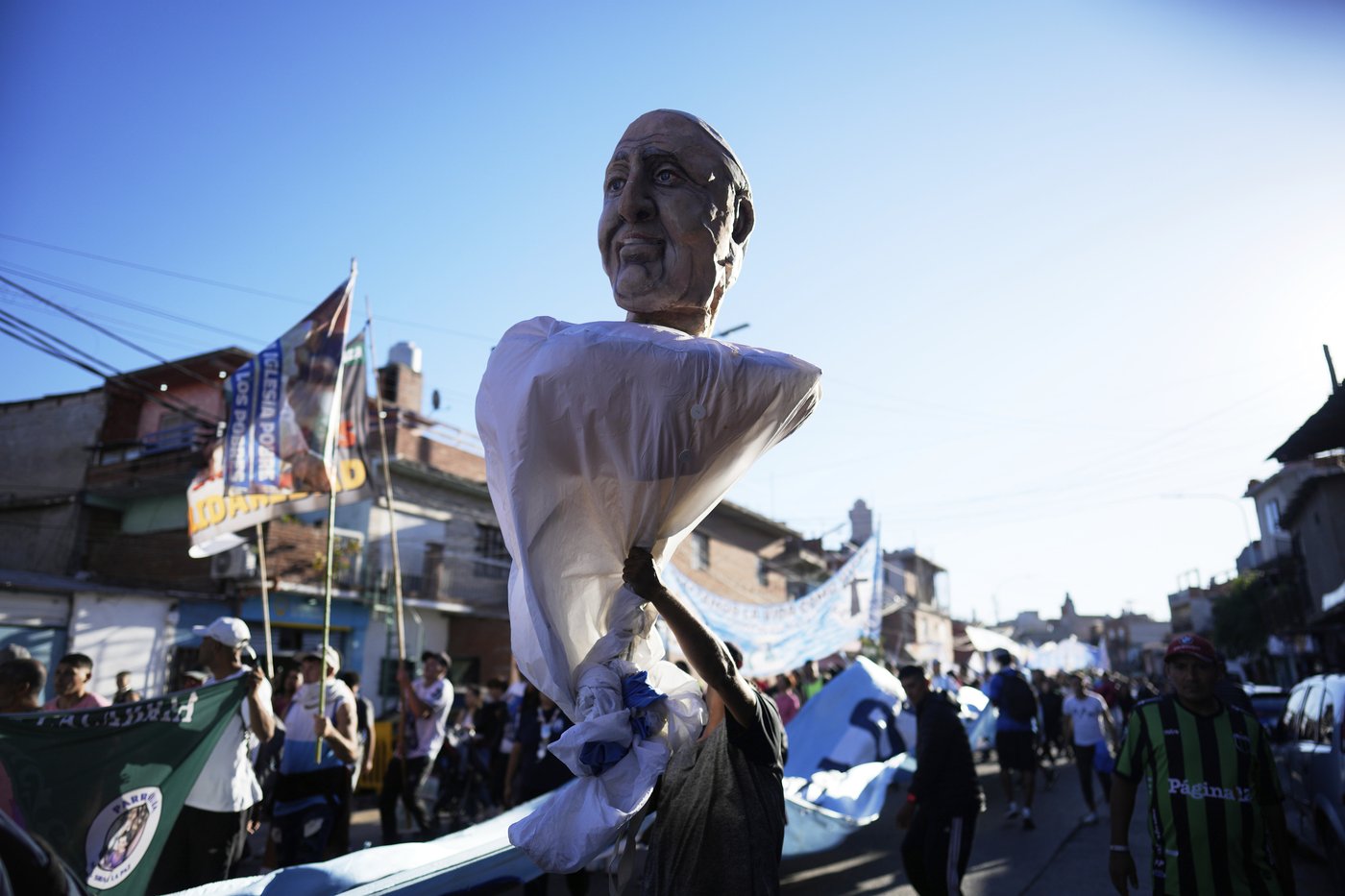 PHOTO COLLECTION: Depictions of Pope Francis | iNFOnews.ca
