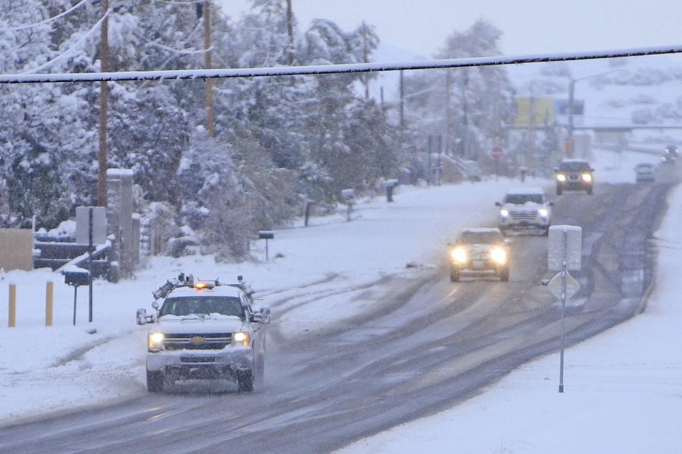 Ten of thousands left without power as winter storm rolls over New Mexico | iNFOnews.ca Ten of thousands left without power as winter storm rolls over New Mexico | iNFOnews.ca