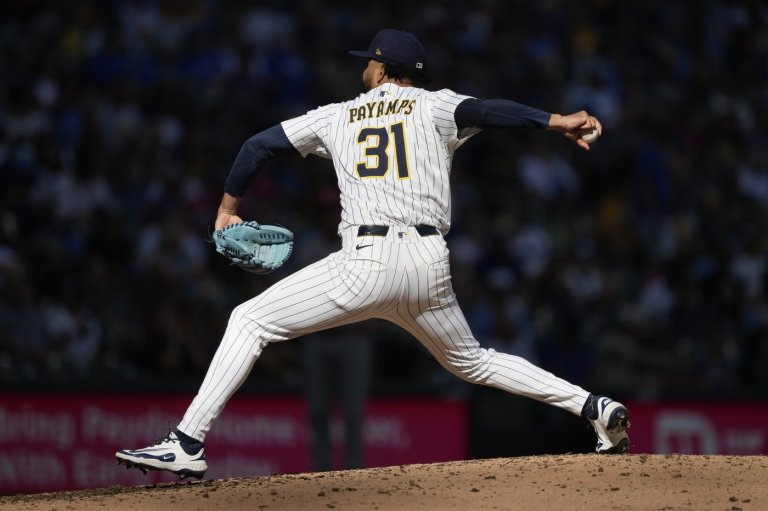 Brewers designate reliever Payamps for assignment, promote Zimmermann | iNFOnews.ca