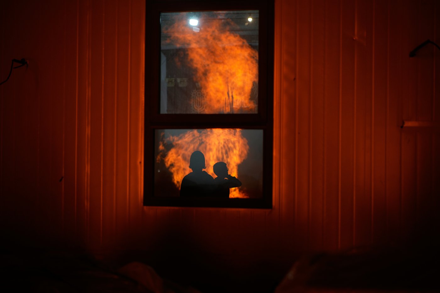 Jewish holiday Lag BaOmer lights up Israel with bonfires and song, in photos | iNFOnews.ca