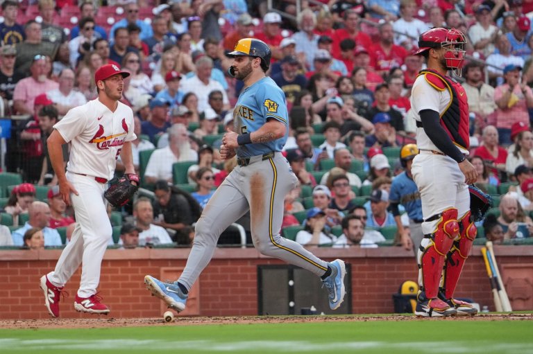 Bauers and Turang homers help the NL Central-leading Brewers beat the Cardinals 8-4 | iNFOnews.ca