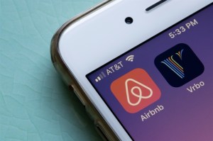 An image of a smartphone screen with app icons.