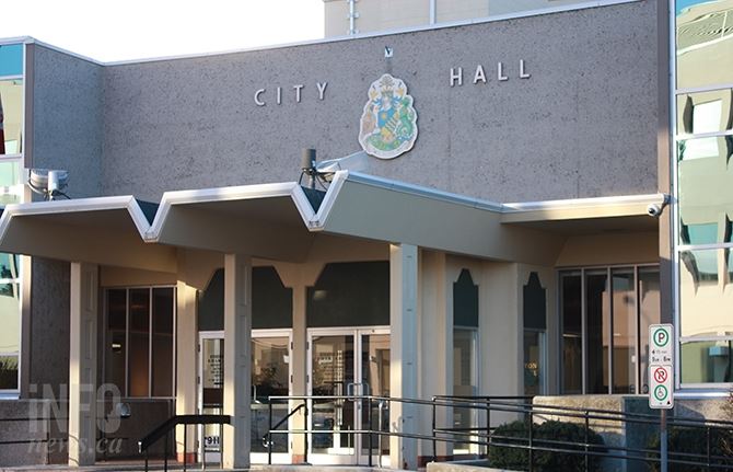 The main entrance at Penticton city hall.