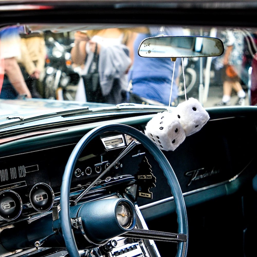 Hot Nite in the City Cruises Back to Kamloops with Classic Cars and Family Fun | iNwheels Hot Nite in the City Cruises Back to Kamloops with Classic Cars and Family Fun | iNwheels