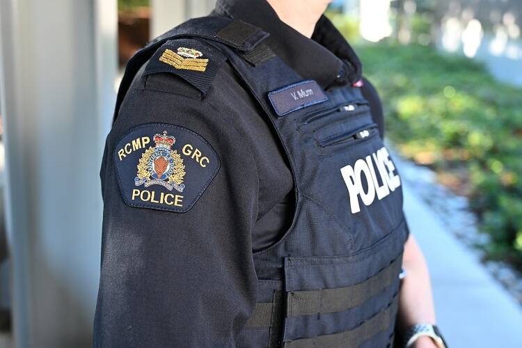 From grey to navy blue: BC RCMP rollout new, modern uniform shirts | iNFOnews.ca