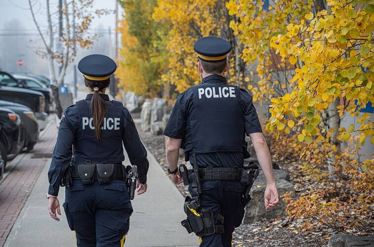 From grey to navy blue: BC RCMP rollout new, modern uniform shirts | iNFOnews.ca