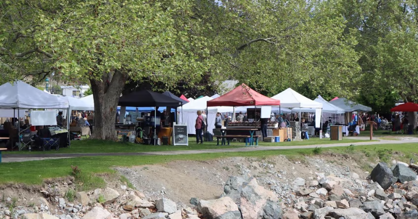 Peachland Farmers and Crafters Market is a hidden gem along Okanagan Lake | iNFOnews.ca Peachland Farmers and Crafters Market is a hidden gem along Okanagan Lake | iNFOnews.ca